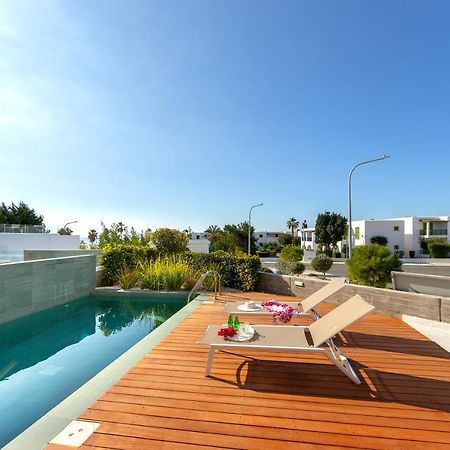 Villa Laurus 6, Walking Distance To The Beach Пафос Экстерьер фото